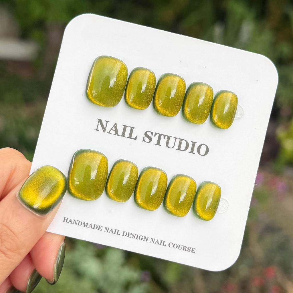 Handmade Green Cat Eye Short Square Press On Nails – Shimmering Gel Manicure