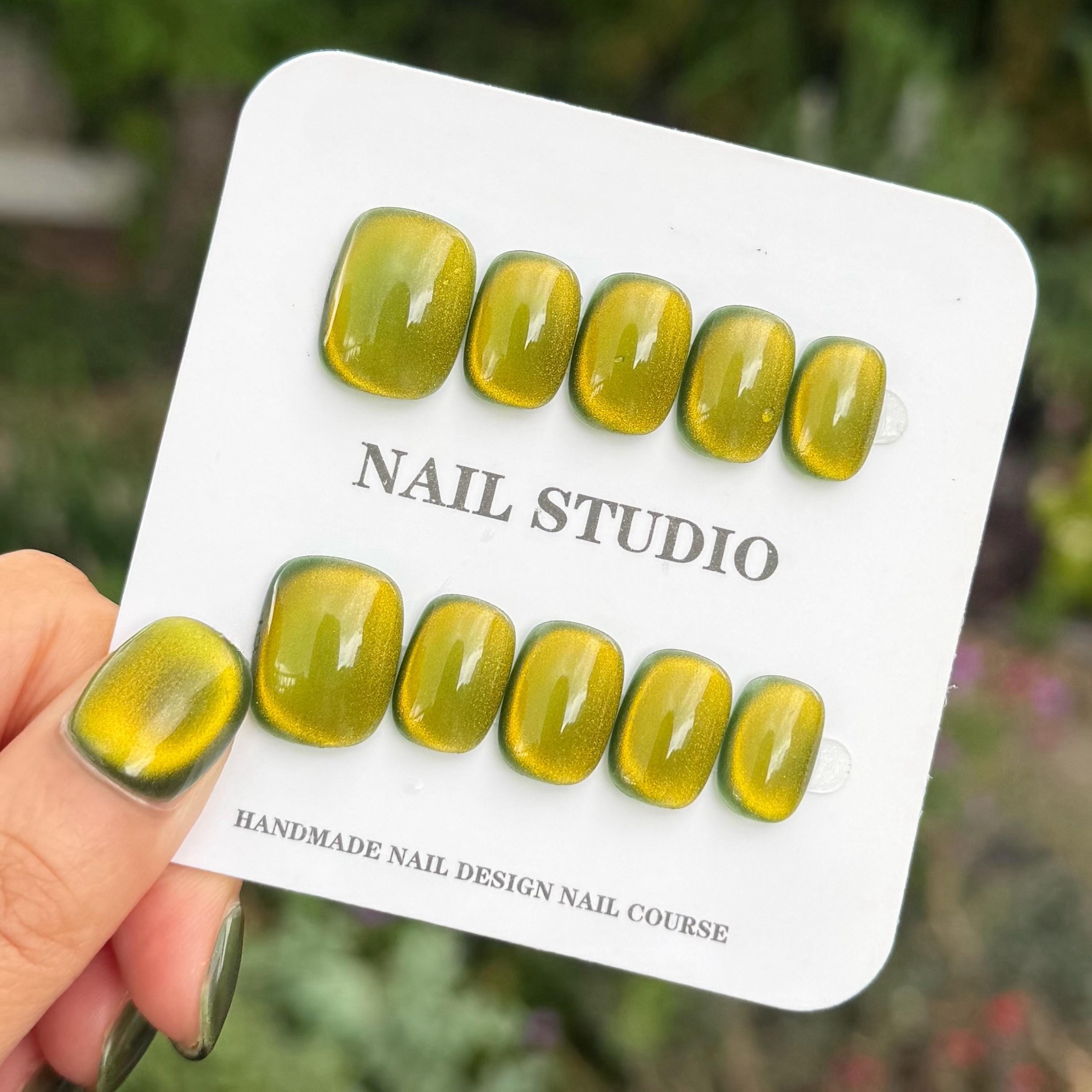 Handmade Green Cat Eye Short Square Press On Nails – Shimmering Gel Manicure