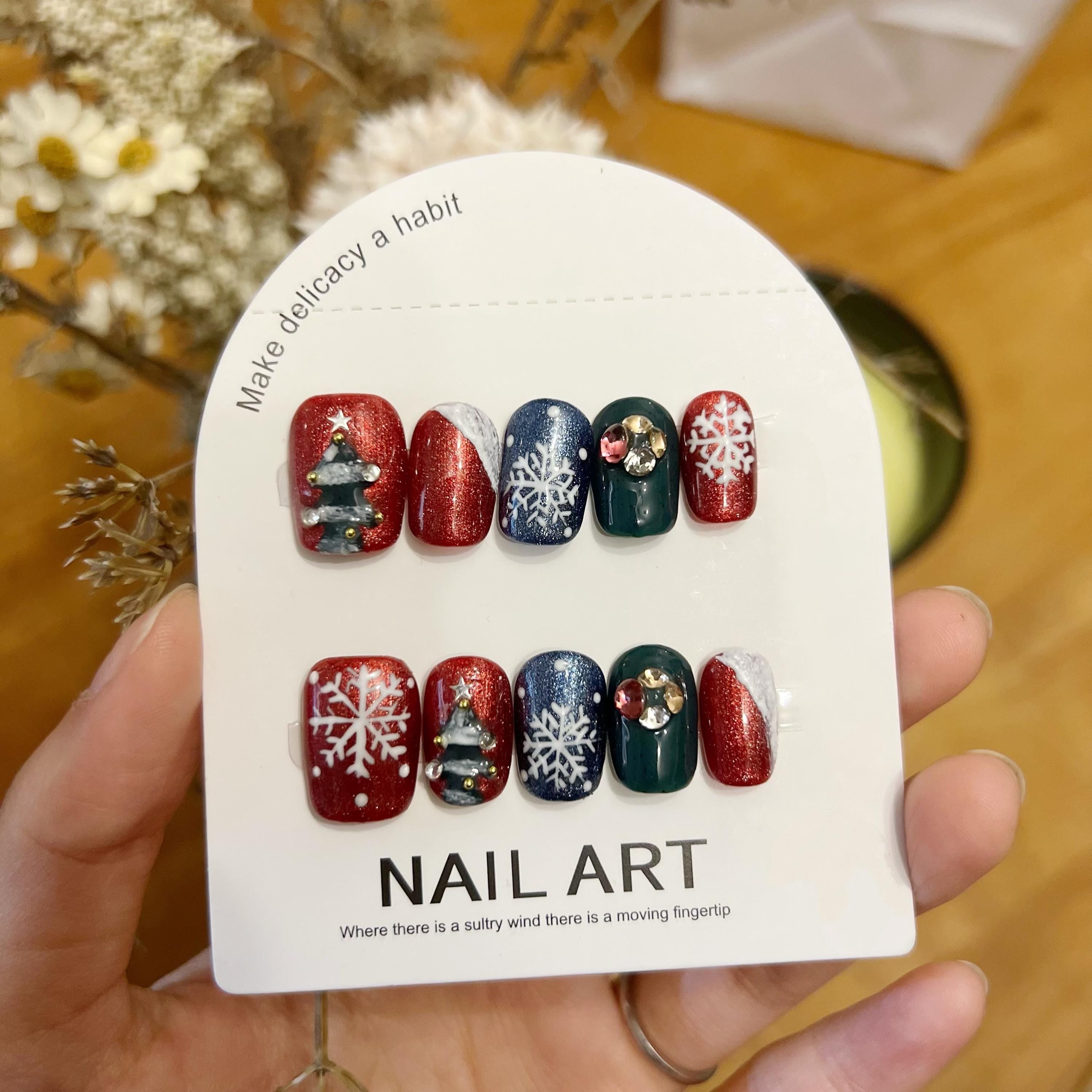 Handmade Christmas Press-On Nails – Holiday Tree & Snowflake Design